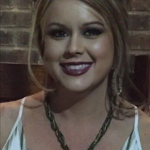 Meet your Posher, Tina